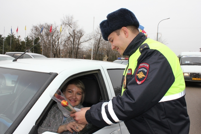 27 способов превратить вручение подарка в приключение